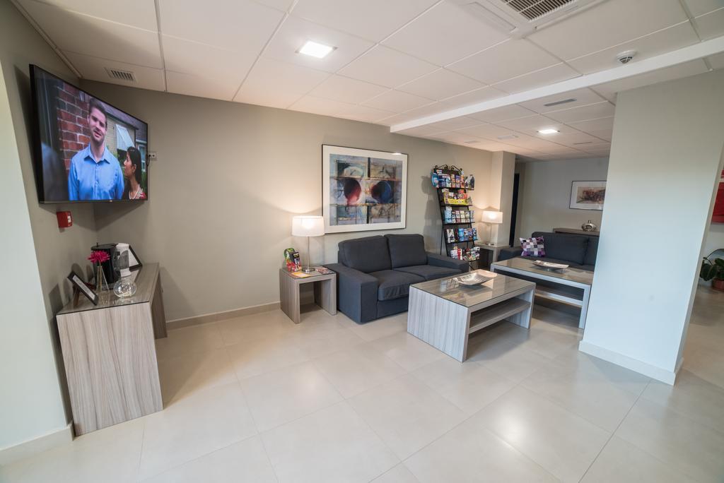 Hotel Miguel Sanchez Alhaurín de la Torre Εξωτερικό φωτογραφία
